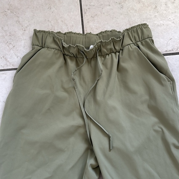 Lululemon Keep Moving Jogger Rosemary Green - Picture 4 of 7